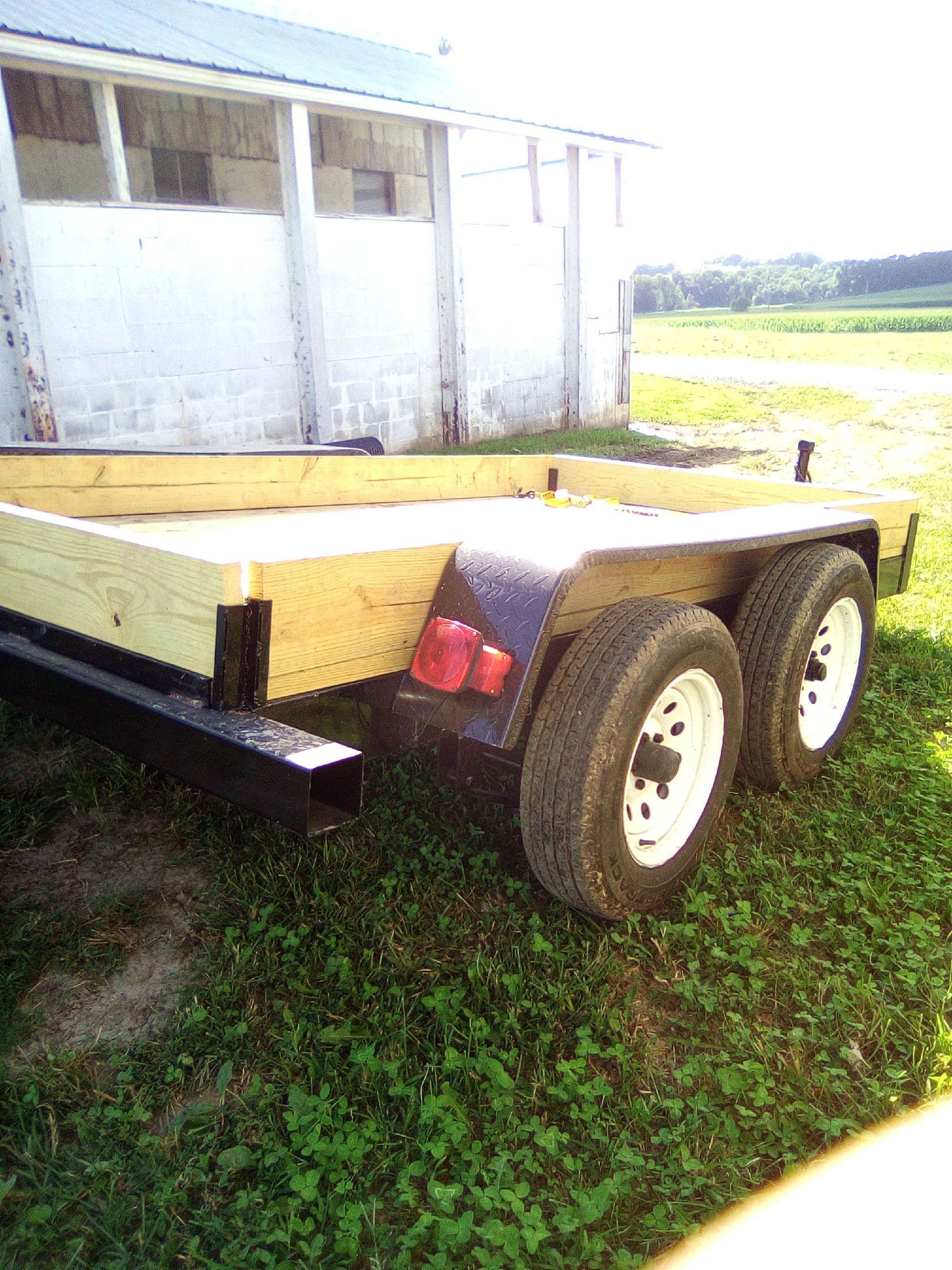 6 by 12 flatbed trailer it was Sandblasted and painted and I…